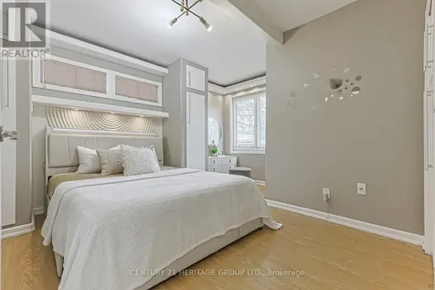 31 Mitchell Avenue Whitchurch-stouffville ON L4A 7X3