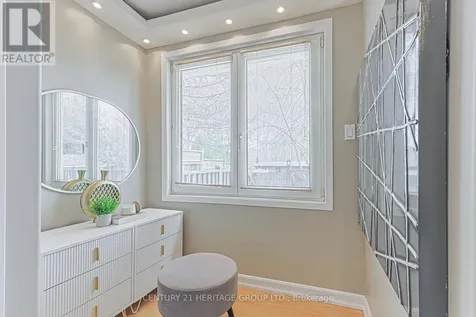 31 Mitchell Avenue Whitchurch-stouffville ON L4A 7X3