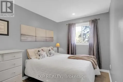 204 Cattail Way Ottawa ON K1E 2C6