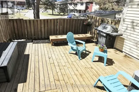 204 Cattail Way Ottawa ON K1E 2C6