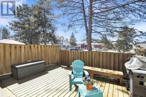 204 Cattail Way Ottawa ON K1E 2C6