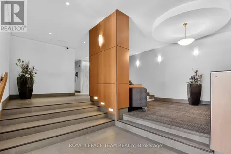 373 Laurier Avenue East Ottawa ON K1N 8X6
