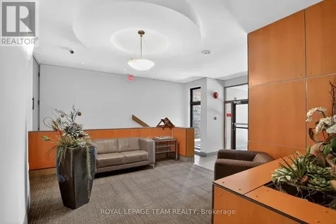 373 Laurier Avenue East Ottawa ON K1N 8X6