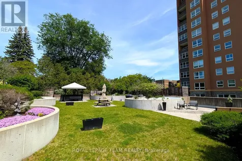 373 Laurier Avenue East Ottawa ON K1N 8X6