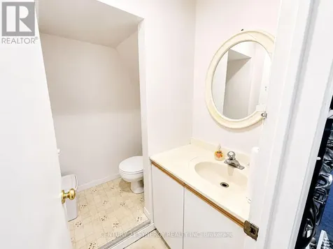 7 William Street West Smiths Falls ON K7A 1M8