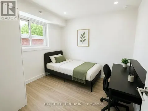 69 Blythwood Road North Waterloo ON N2L 3Z9