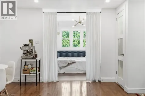 137 Sherman Avenue South Hamilton ON L8M 2R1