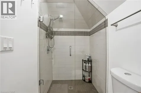 137 Sherman Avenue South Hamilton ON L8M 2R1