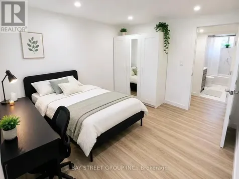 69 Blythwood Road North Waterloo ON N2L 3Z9