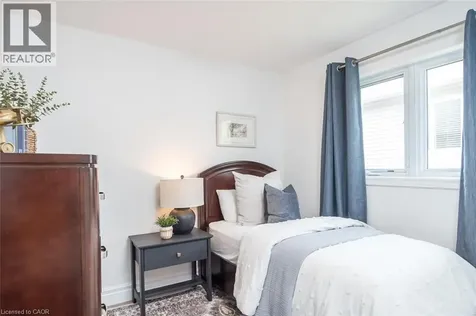 12 Kingsley Road Acton ON L7J 2Z5