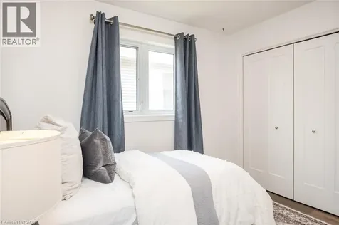12 Kingsley Road Acton ON L7J 2Z5