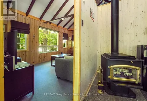 112 Symon Avenue South Bruce Peninsula ON N0H 2T0