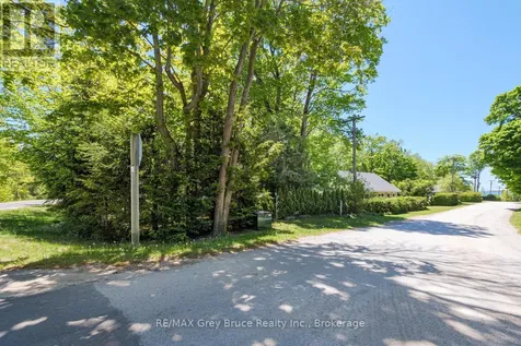 112 Symon Avenue South Bruce Peninsula ON N0H 2T0