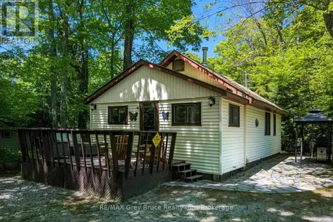 112 Symon Avenue South Bruce Peninsula ON N0H 2T0