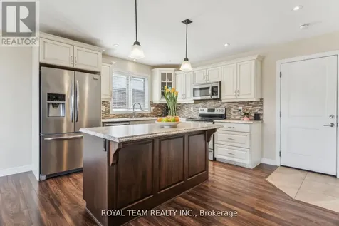 2 Lafayette Street East Haldimand ON N0A 1J0