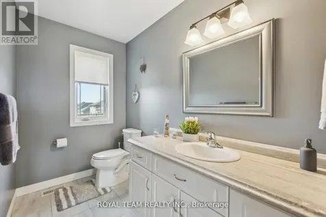 2 Lafayette Street East Haldimand ON N0A 1J0