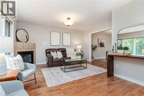 128 Eby Crescent New Hamburg ON N3A 1Z2