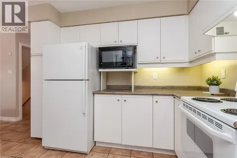 128 Eby Crescent New Hamburg ON N3A 1Z2