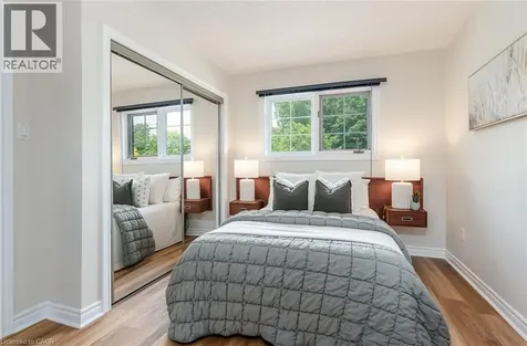128 Eby Crescent New Hamburg ON N3A 1Z2