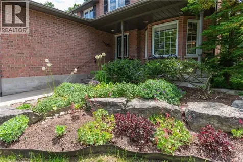 128 Eby Crescent New Hamburg ON N3A 1Z2