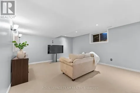 508 Dusty Miller Crescent Ottawa ON K1V 2K1