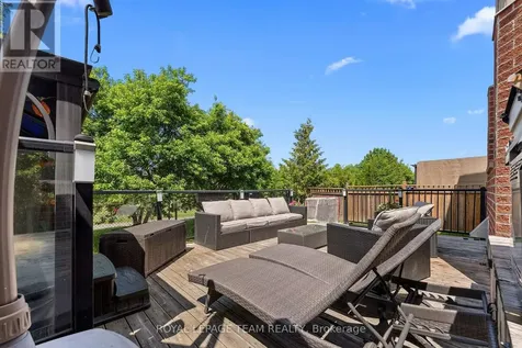 508 Dusty Miller Crescent Ottawa ON K1V 2K1