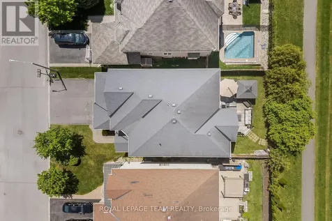 508 Dusty Miller Crescent Ottawa ON K1V 2K1