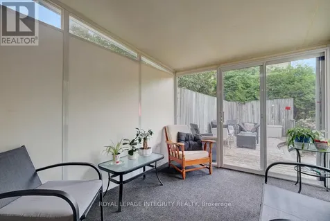 45 Stonemeadow Drive Ottawa ON K2M 2J9