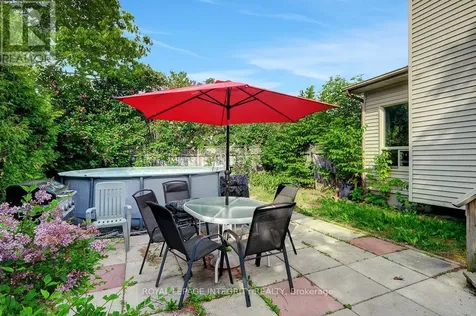 45 Stonemeadow Drive Ottawa ON K2M 2J9
