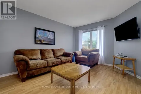 45 Stonemeadow Drive Ottawa ON K2M 2J9