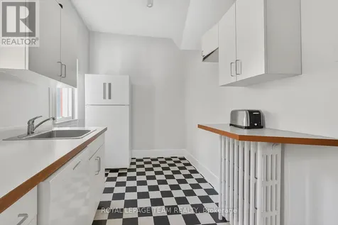 260 Somerset Street West Ottawa ON K2P 0J6