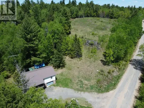446 Biernacki Mountain Road Madawaska Valley ON K0J 1B0
