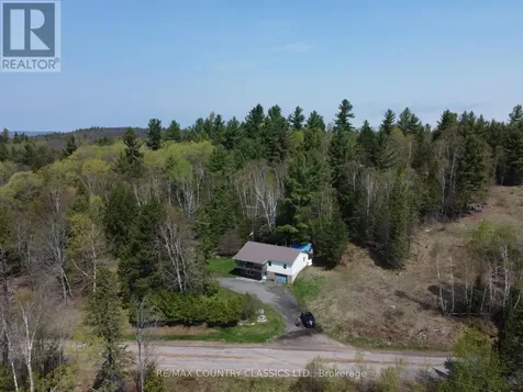 446 Biernacki Mountain Road Madawaska Valley ON K0J 1B0