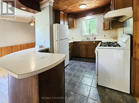 446 Biernacki Mountain Road Madawaska Valley ON K0J 1B0