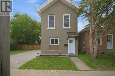 14 Bond Street West Brantford ON N3R 4G5