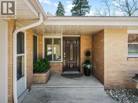 20 Branton Drive Leamington ON N8H 4A4