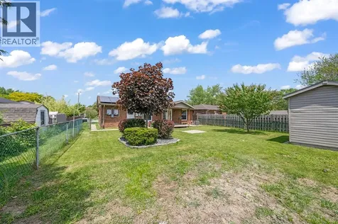 32 Alderton Street Leamington ON N8H 4N8