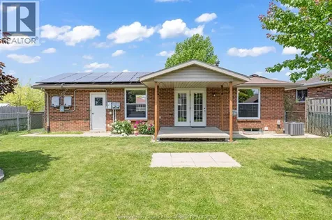 32 Alderton Street Leamington ON N8H 4N8
