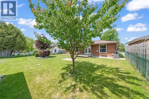 32 Alderton Street Leamington ON N8H 4N8
