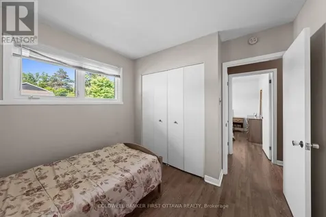 49 Higwood Drive Ottawa ON K2E 5K9