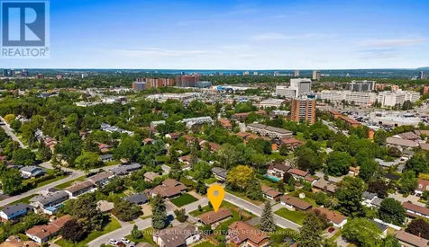 49 Higwood Drive Ottawa ON K2E 5K9
