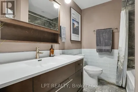 39 Hadley Circle Ottawa ON K2H 6P1