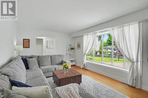 39 Hadley Circle Ottawa ON K2H 6P1
