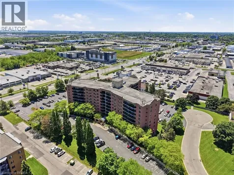 9 Bonheur Court Brantford ON N3P 1Z5