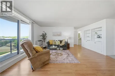 9 Bonheur Court Brantford ON N3P 1Z5
