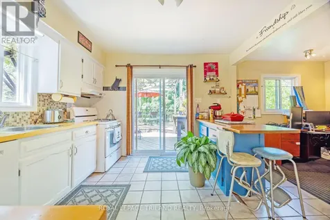29 Oliver Street St. Thomas ON N5R 3X3
