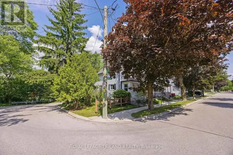 29 Oliver Street St. Thomas ON N5R 3X3