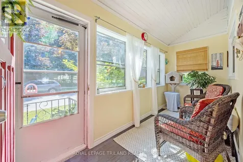 29 Oliver Street St. Thomas ON N5R 3X3