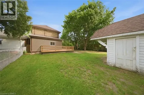 14 Bond Street Brantford ON N3R 4G5