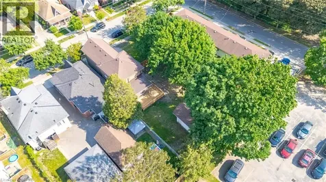14 Bond Street Brantford ON N3R 4G5